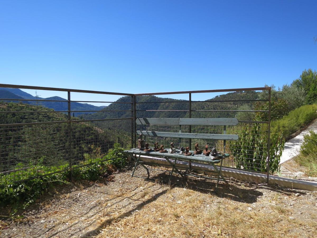 Les Figaires Vila L'Escarene Exterior foto